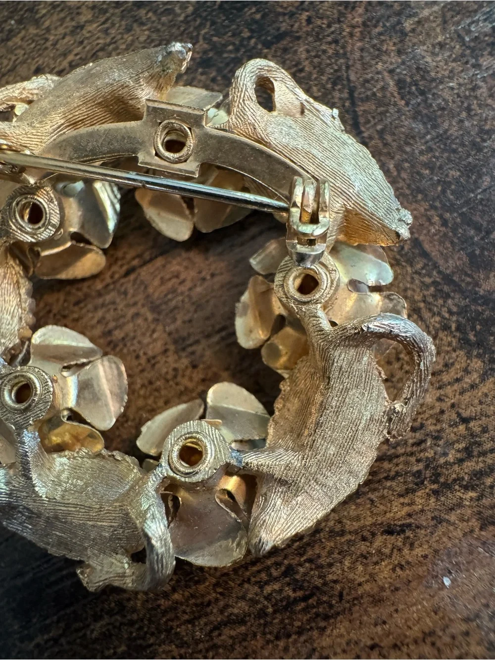 Smaller Gold Tone Wreath Brooch with Clear Crystals, Unmarked, Retro, Elegant